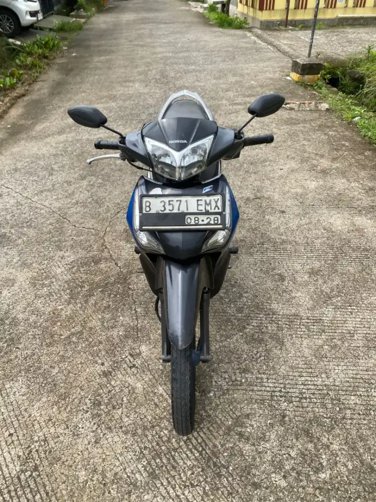 Nia:CASH 10JT SUPRA HELM IN PLAT B DEPOK PAJAK HIDUP