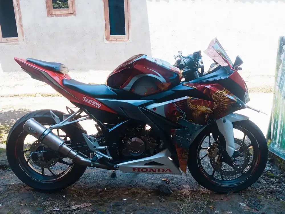 Honda CBR facelift