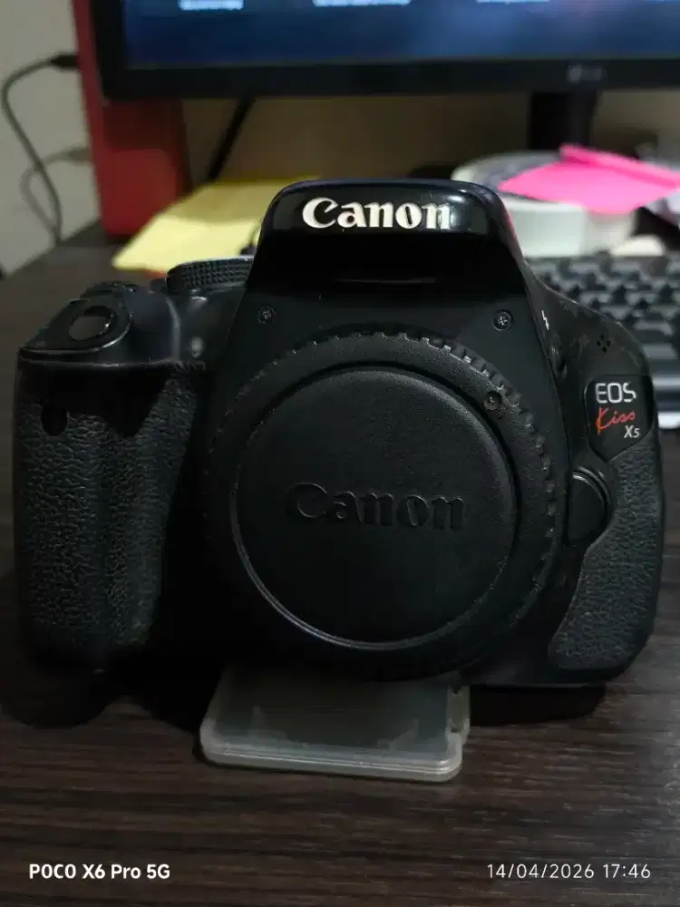 For sale Canon kiss X5/600d