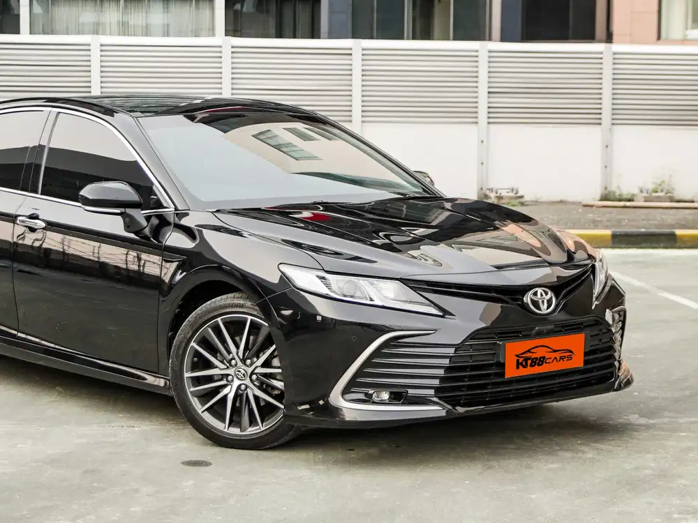 Toyota Camry 2022 Bensin