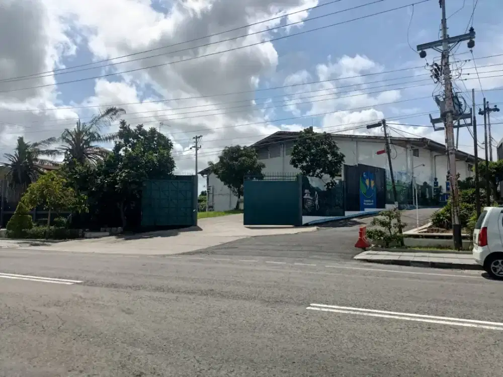 Dijual Gudang Akses Kontener di Jl Ir Juanda Pucangsawit Jebres