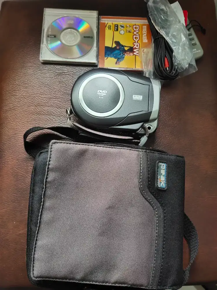 Camcorder canon dc51 set
