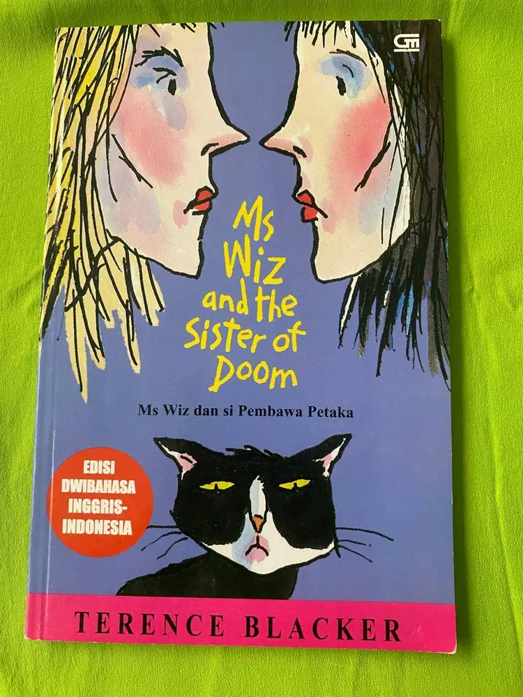 BUKU MS WIZ & THE SISTER OF DOOM – BAHASA INGGRIS & INDONESIA  - PRELO