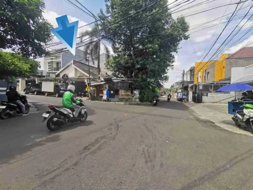 rumah strategis dihook dekat kampus