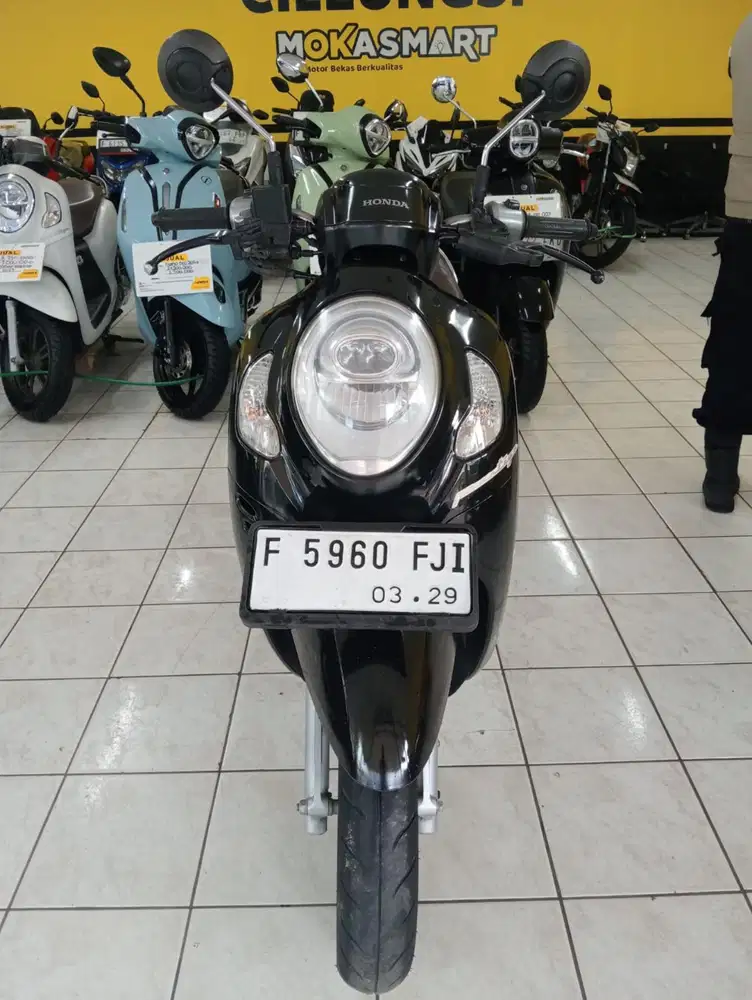 Honda Scoopy prestige tahun 2024