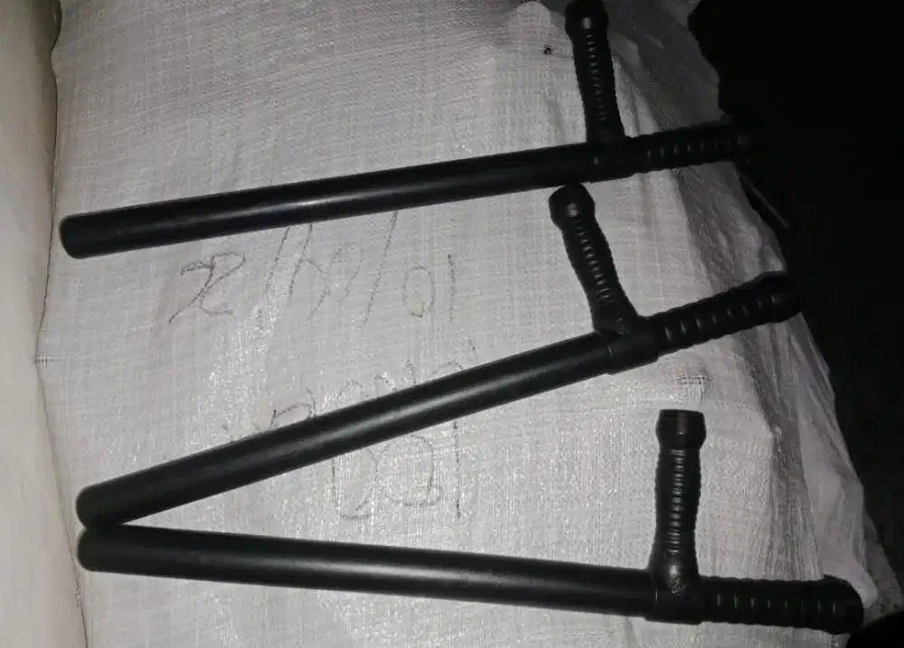 Tongkat letter T Polri/Satpam