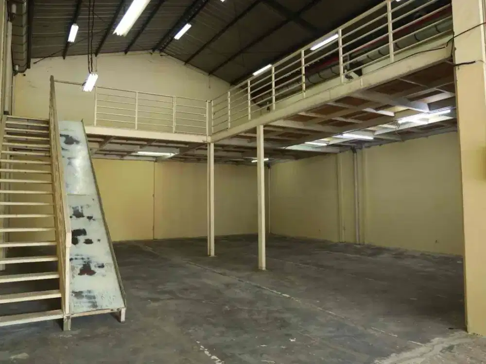 DIJUAL GUDANG HOOK PIK – Kontainer 40 Feet Masuk, Dekat Tol Bandara & Akses Pelabuhan Tanjung Priok