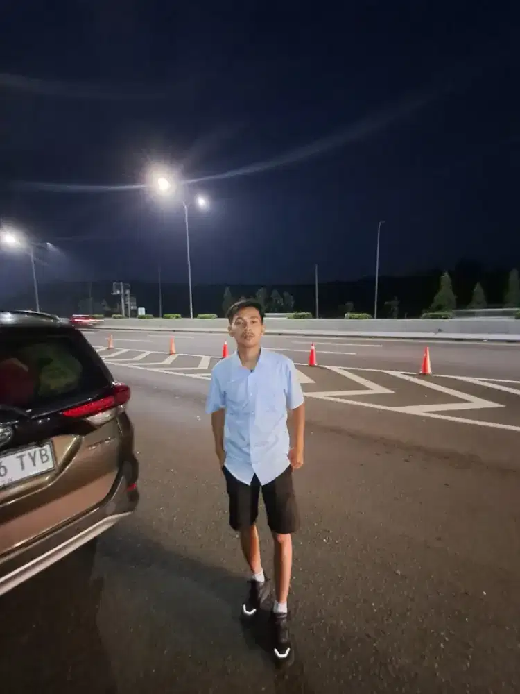 mencari pekerjaan driver