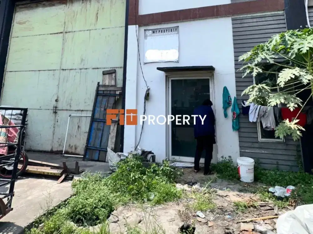 DI JUAL GUDANG + SIAP PAKAI JL YOS SUDARSO