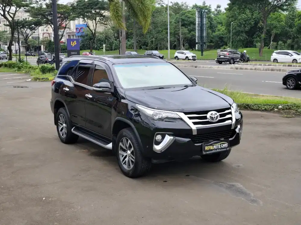 Toyota Fortuner VRZ 2.4 AT NIK 2016 PAJAK ON MOBIL TERAWAT SIAP PAKAI