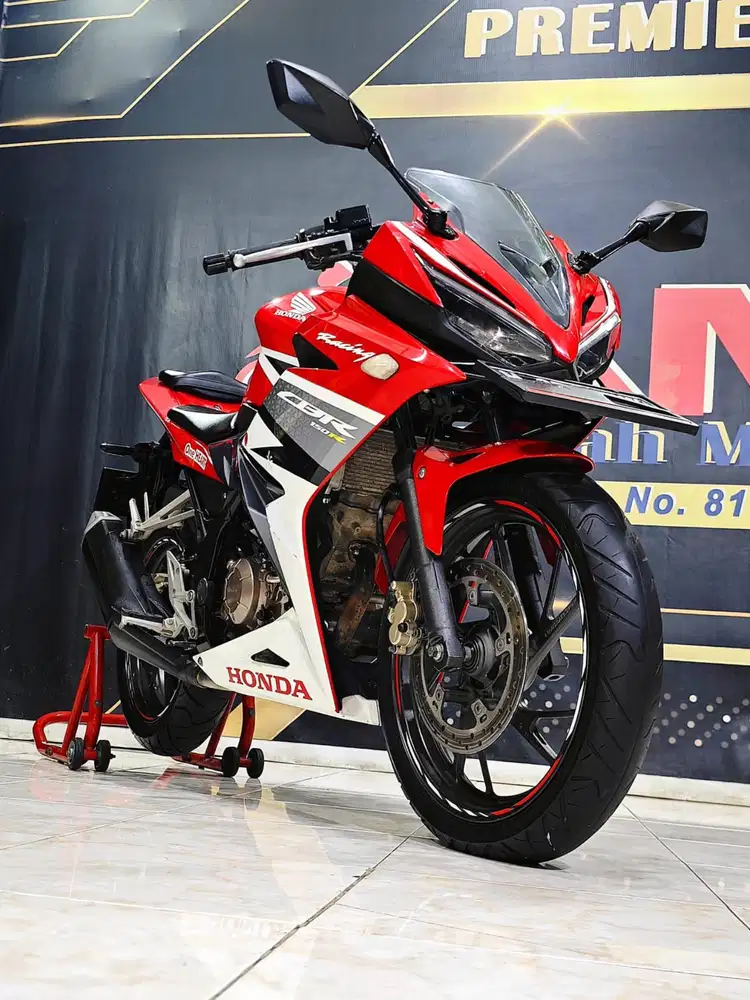 Honda All New CBR 150 R TH 2016 red racing sport