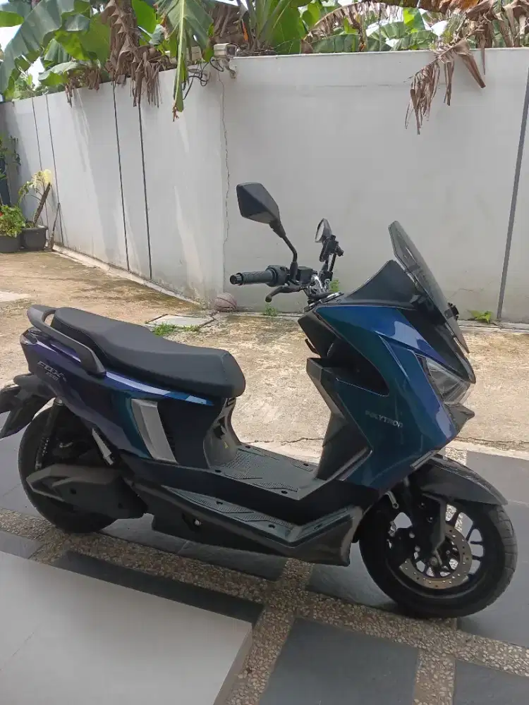 Jasa antar jemput orang dan barang