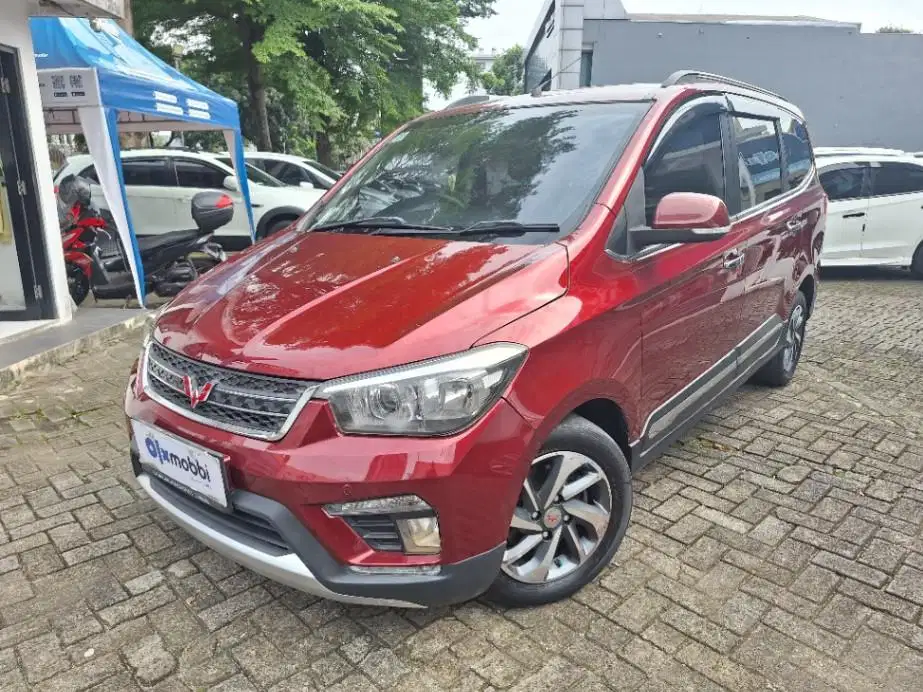 LOW DP Wuling Confero S 1.5 L ACT Lux Plus Bensin-MT 2020 PKU