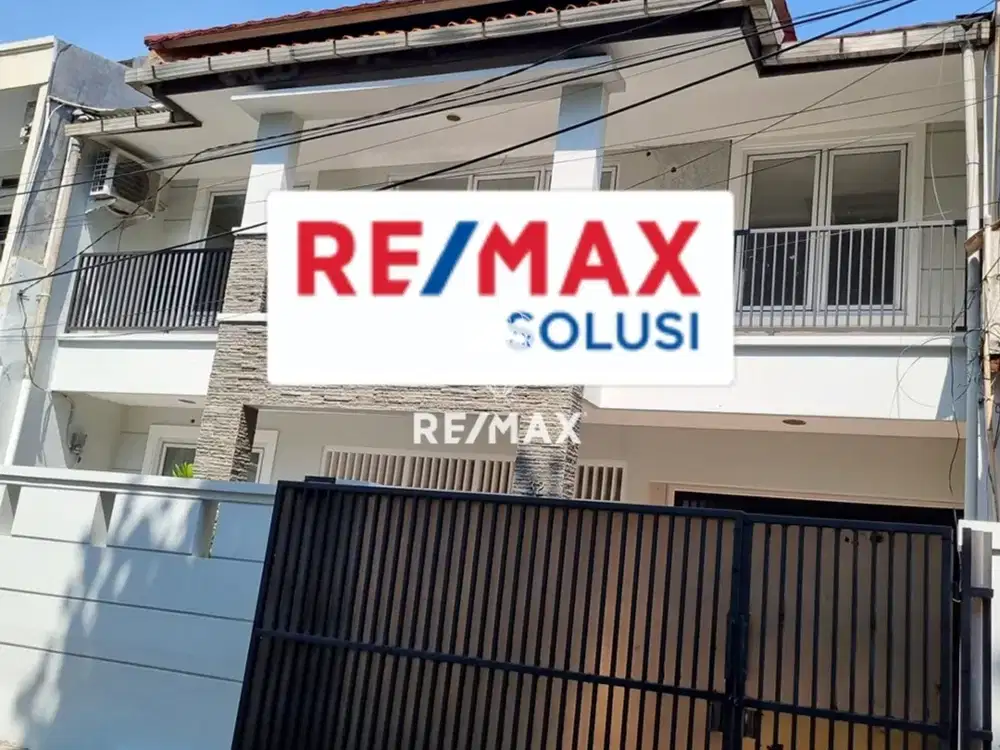 DISEWAKAN RUMAH CANTIK DI DAERAH TEBET TIMUR JAKARTA SELATAN