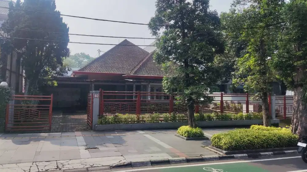 DIJUAL TANAH DAN BANGUNAN DI KOTA BANDUNG