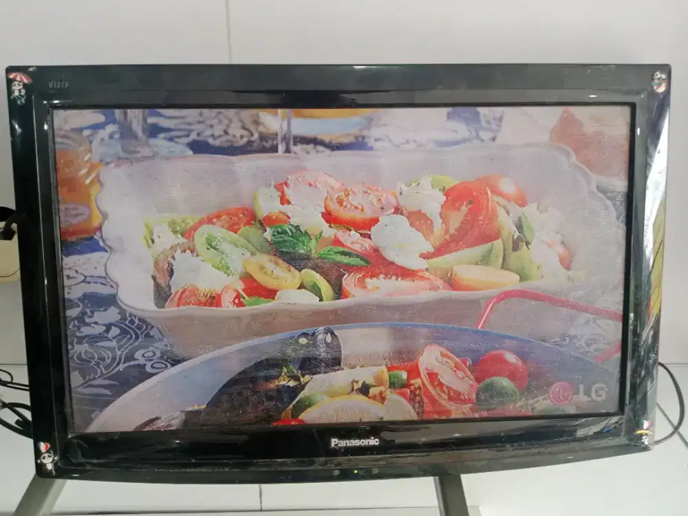 TV LCD PANASONIC 24IN