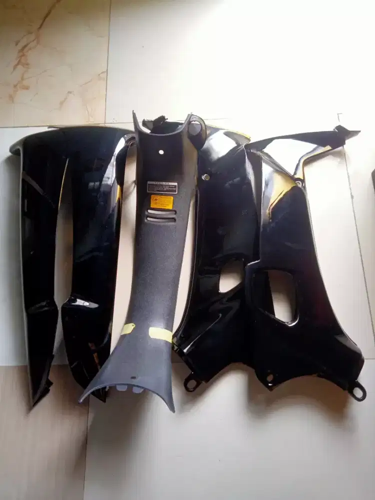 1 Set Sayap Luar/Dalam & LegShield Tengah Supra X lama (baru/ KW)