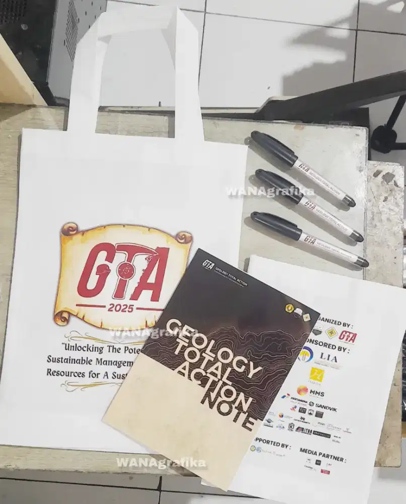 Seminar kit desain FREE blocknote fullcolor MURAH