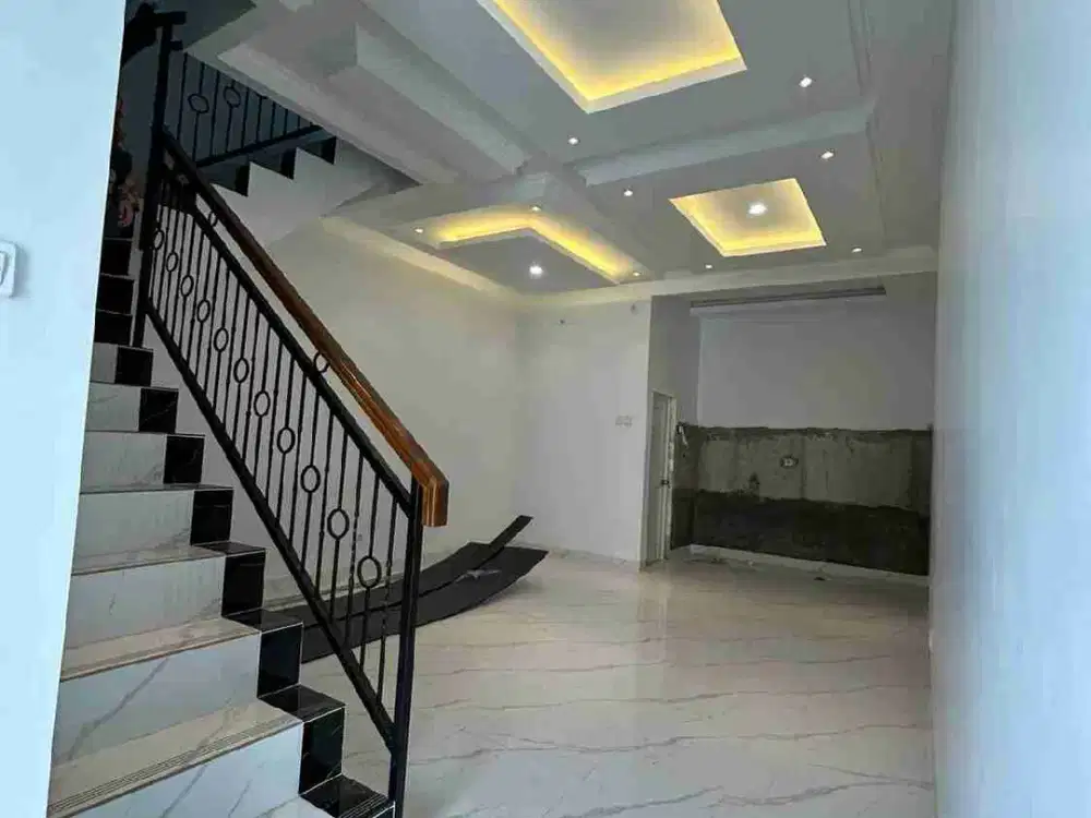 Rumah Minimalis 3 Lantai Siap Huni di Gandaria Fatmawati
