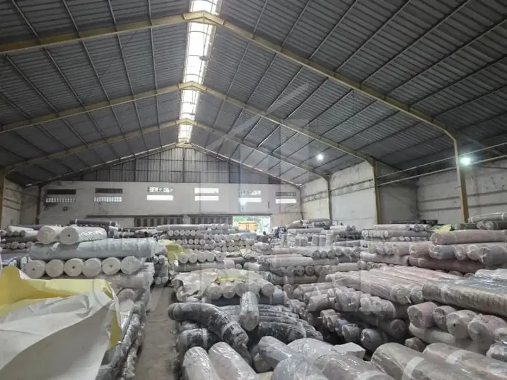 GUDANG MANDIRI DI SAYAP SOEKARNO HATTA DEKAT TOL PASIRKOJA