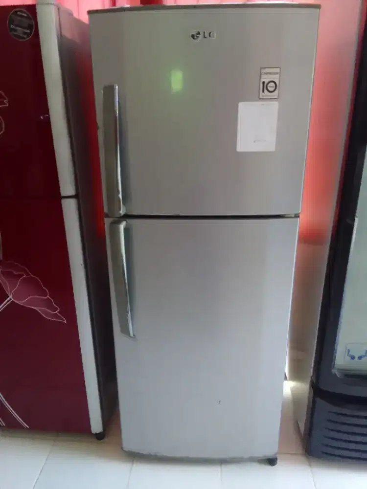 Kulkas LG 2 pintu