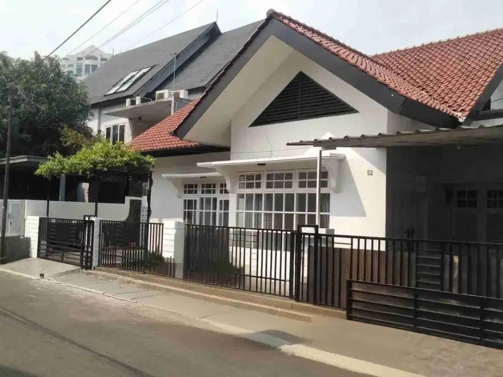 Rumah 1 Lantai Lokasi Strategis Dalam Komplek di Cilandak Fatmawati