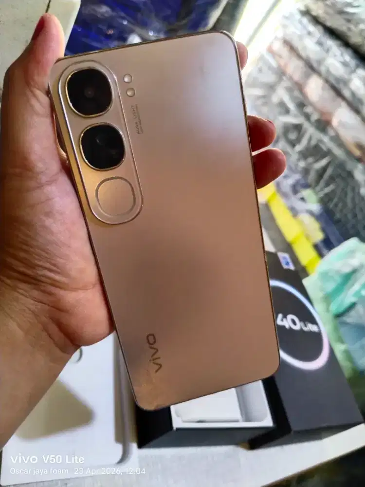 Jual HP vivo V40 lite 8/128 full set mulus