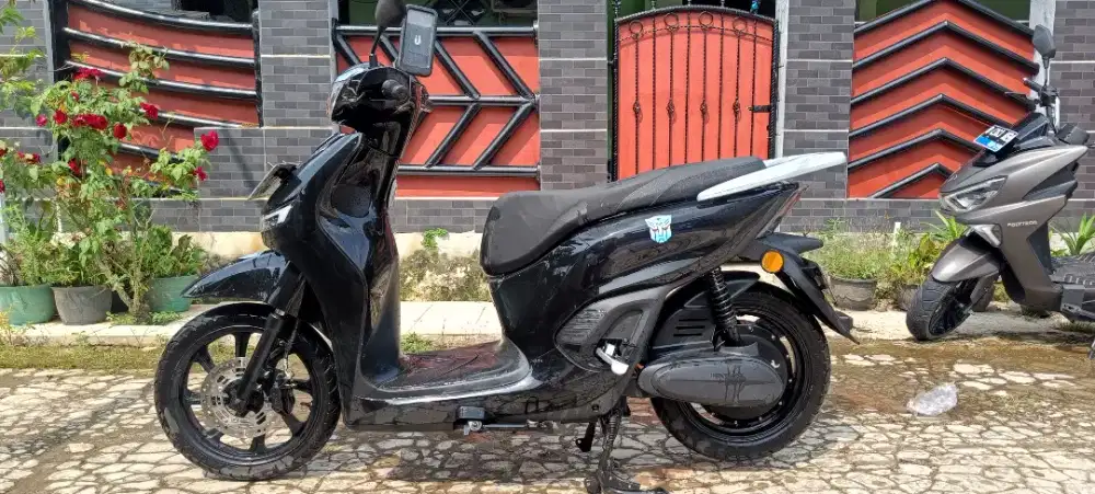 Indomobil Emotor Adora Motor Listrik