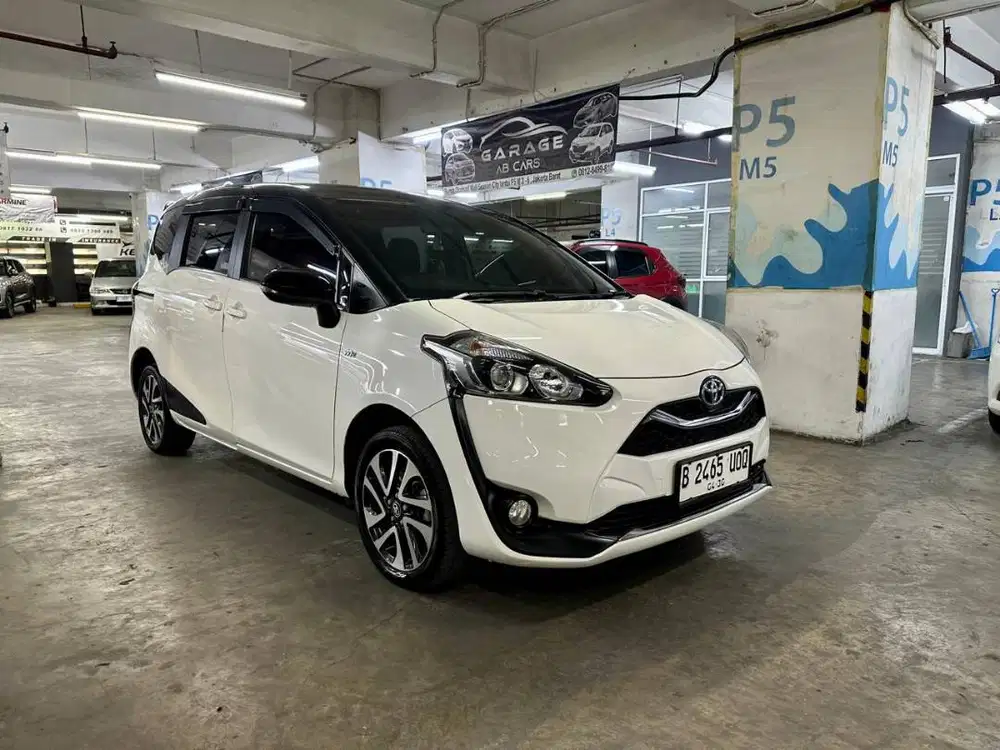 Toyota Sienta V AT 2020 Automatic 2021