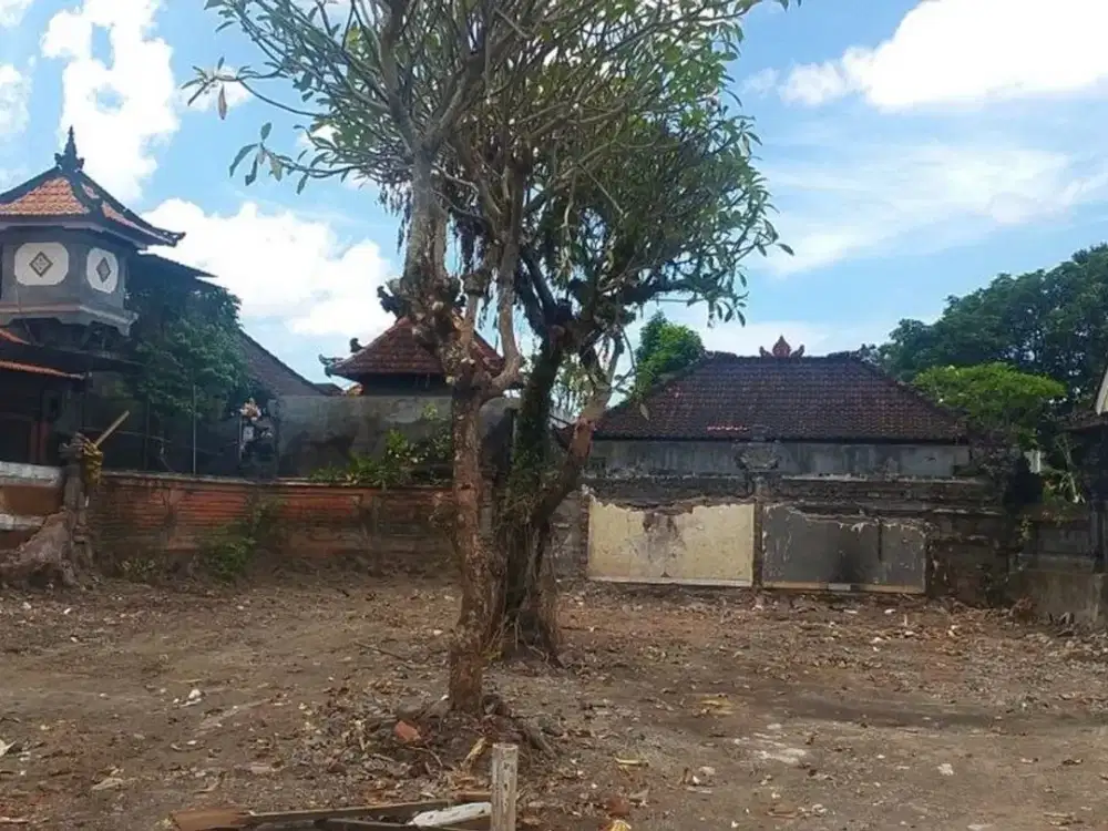 Tanah Strategis 4,5 Are Dijual, di Raya Kerobokan Area