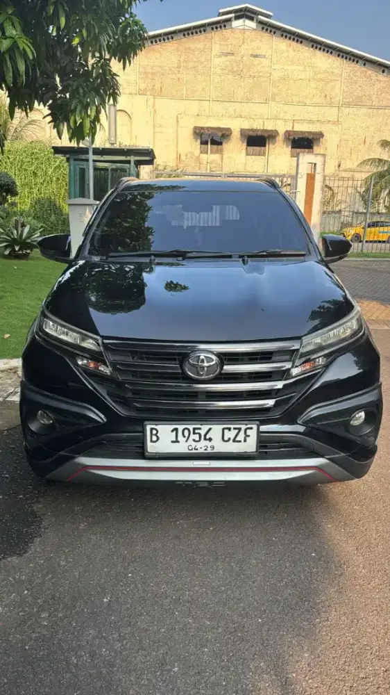 Di jual mobil Rush tahun 2019