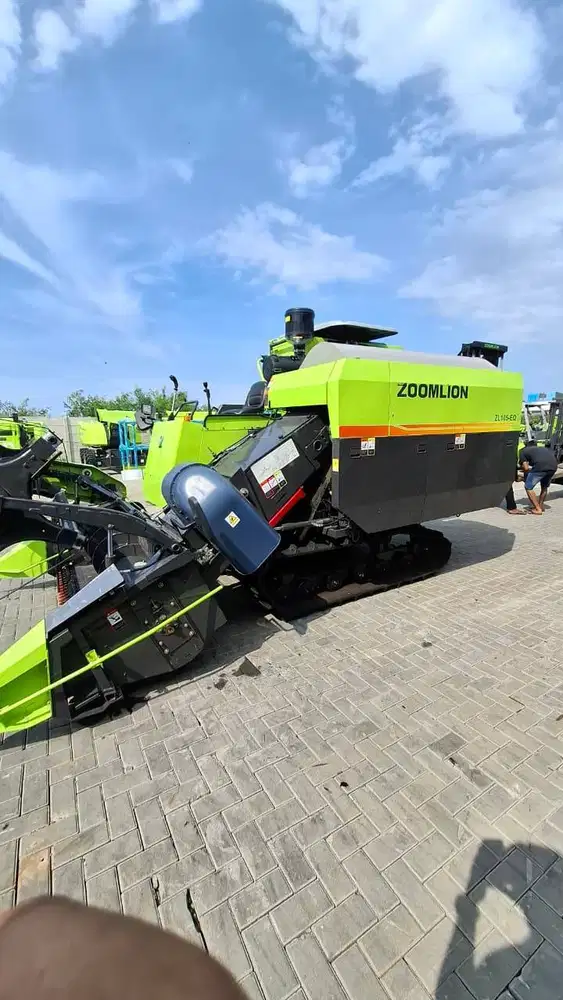 Combine Harvester Zoomlion ZT-105
