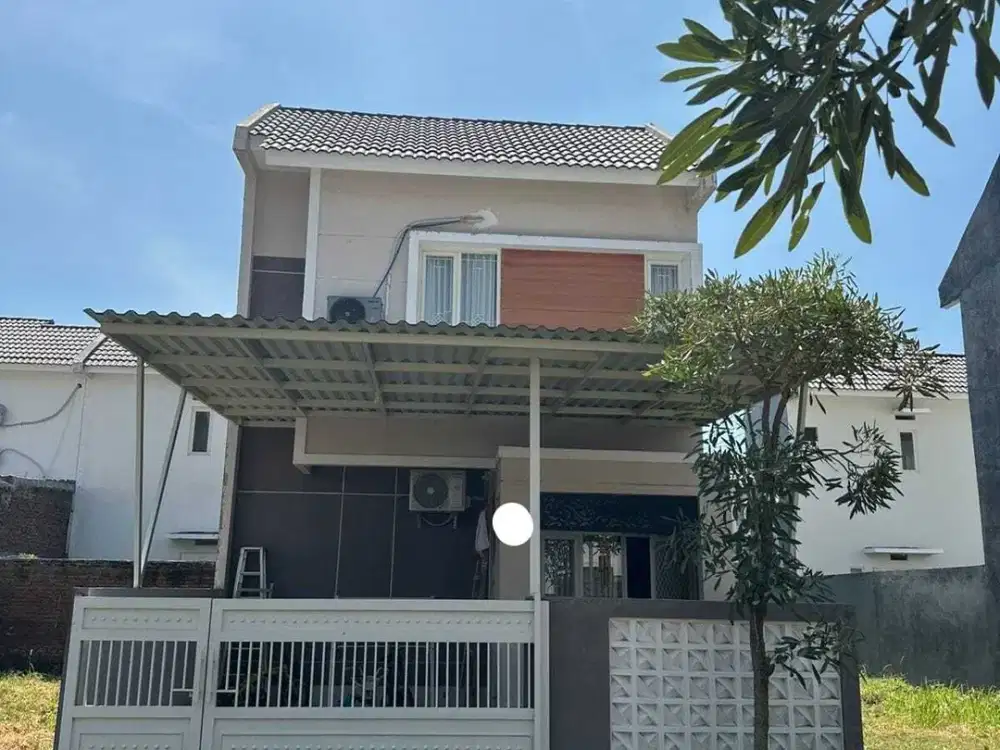 SUDAH RENOVASI FULL FURNISH Rumah 2 Lantai Grand Alexandria Buduran Sidoarjo Luas 72 Meter Siap Huni