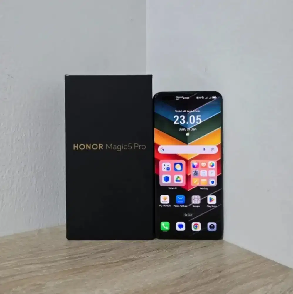 Honor Magic 5 Pro 12/512 Resmi