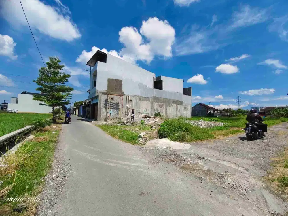 tanah 2muka singopuran kartosuro