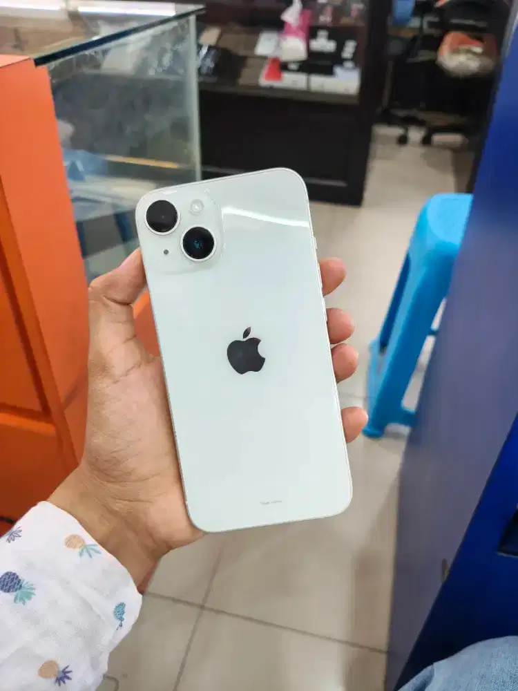 Seken iphone 14 128gb ibox Garansi Sampai Tahun Depan