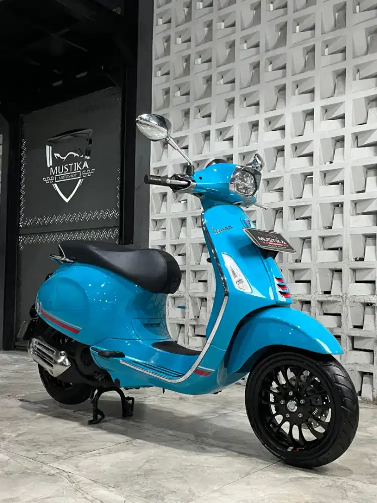 KM 11rb‼️Vespa Sprint S 2023 Blue Audace. DANNY Mustika Motor Sulfat