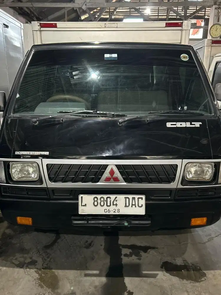 Mitsubishi L300 Box th 2008