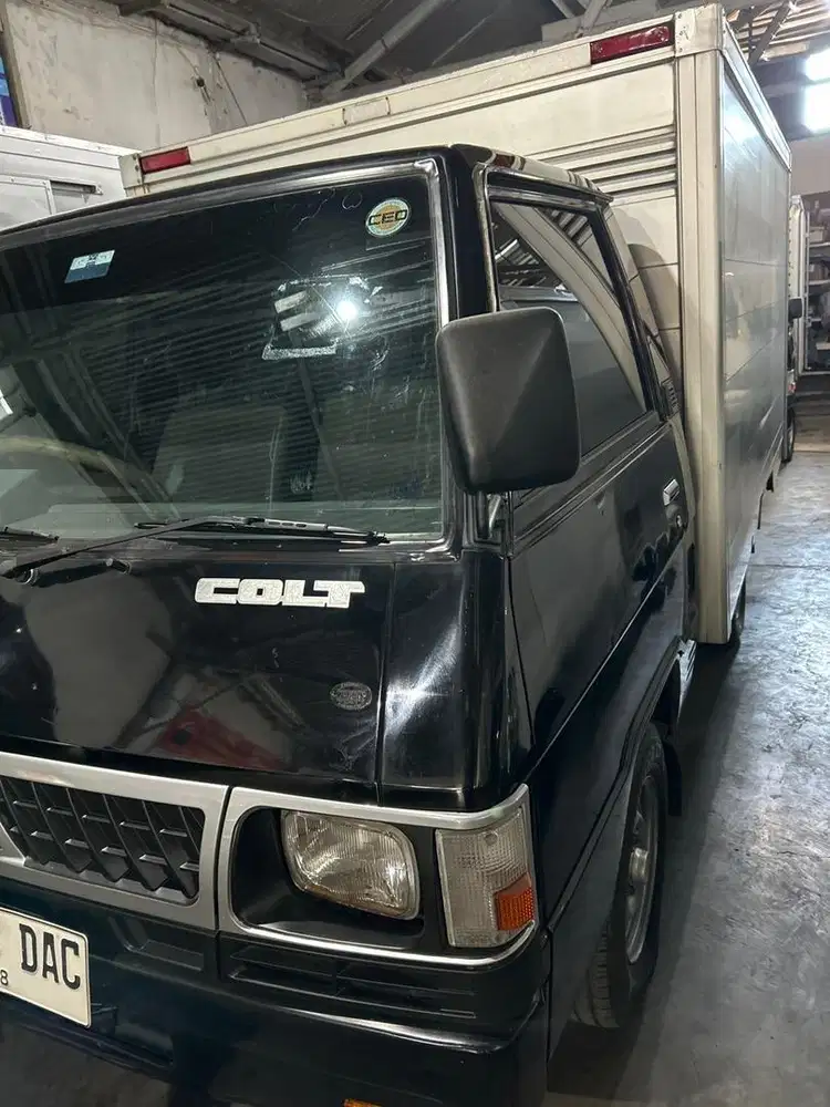 Mitsubishi L300 Box th 2008