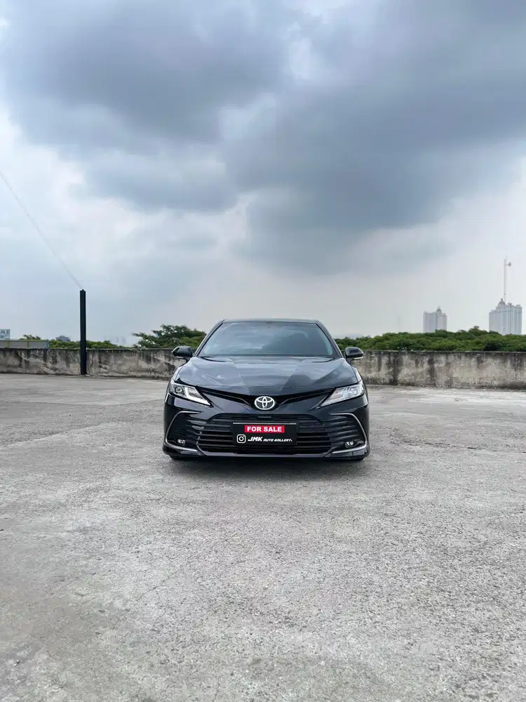 Toyota Camry 2.5 V AT Bensin 2024