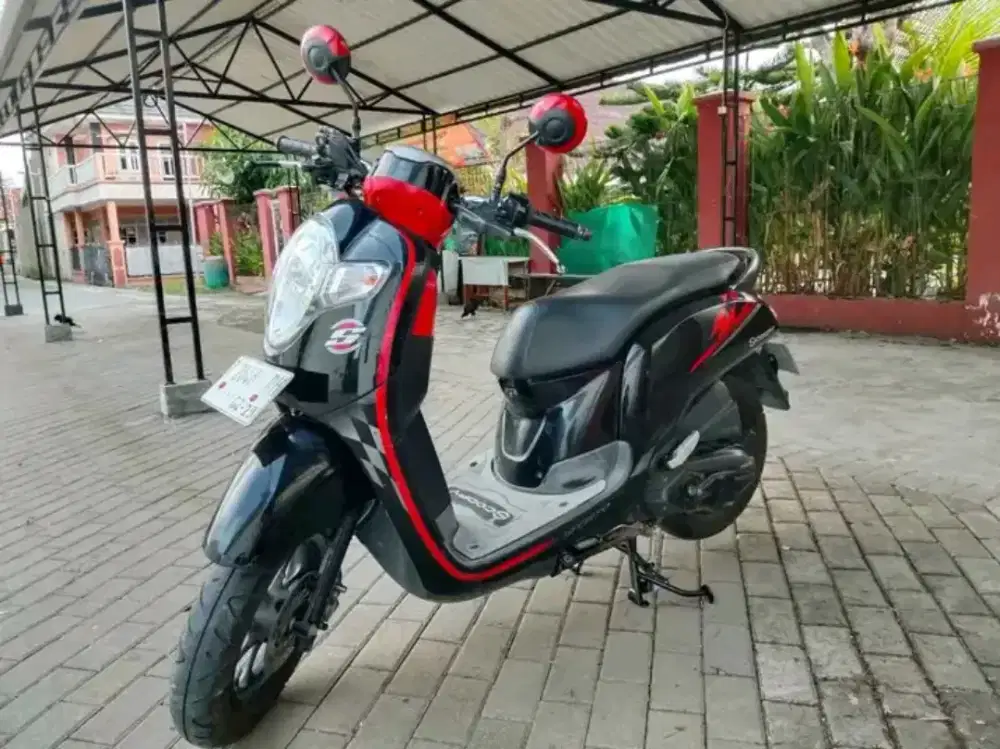 Honda Scoopy Donat 2019