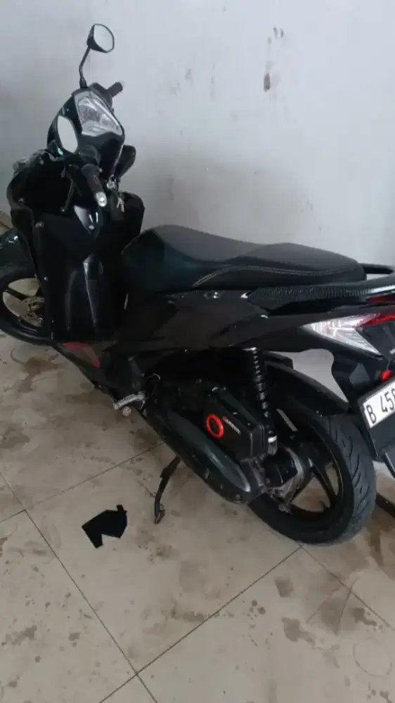 Di jual Vario 125 pajak baru mesin jos
