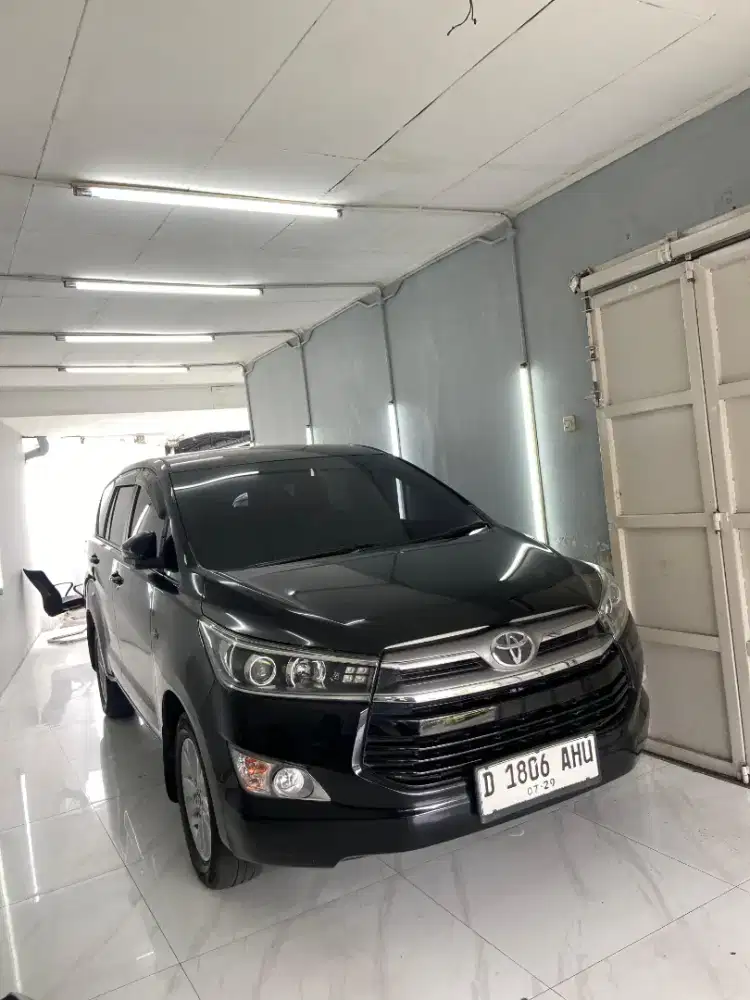 Toyota Kijang Innova 2.0 V AT 2019