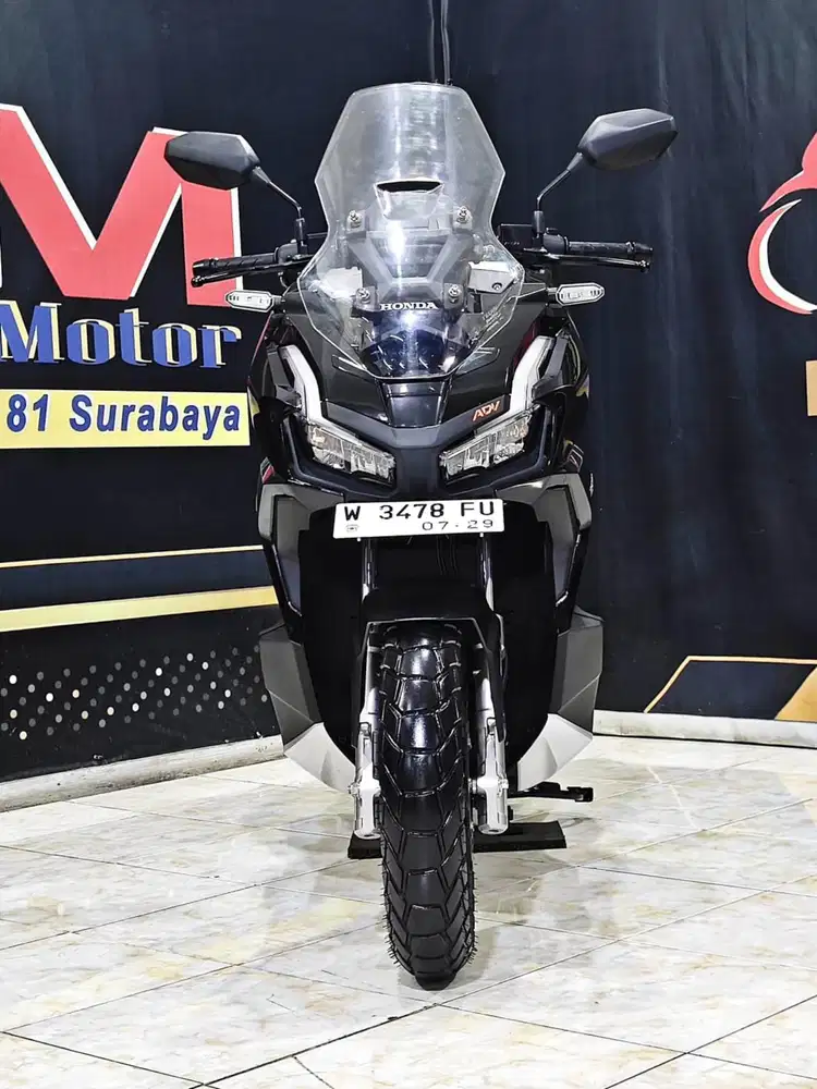 Honda ADV 160 CBS TH 2024 odo 4rb hitam glossy