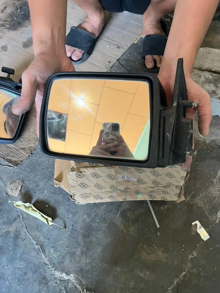 Spion Daihatsu Taft (ASSY)