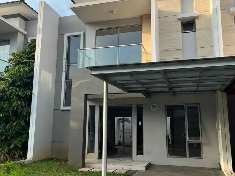 Sewa Rumah Golf Island PIK 8x20 (3+1 Kamar Tidur)