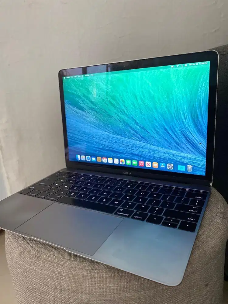 Macbook retina RAM 8/512gb slim