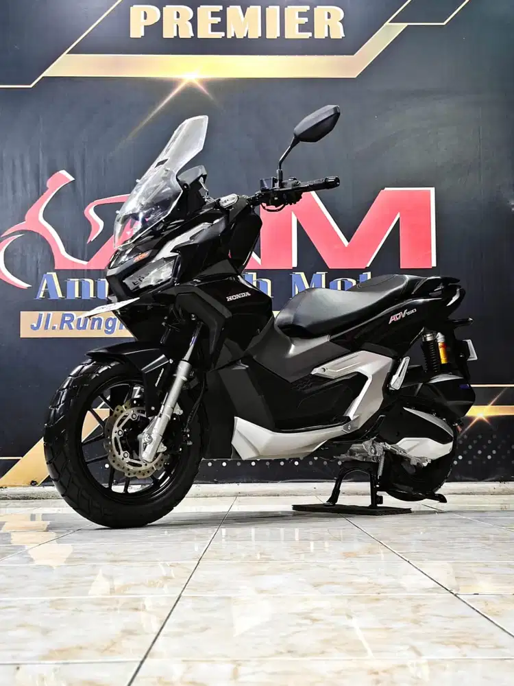 Anugerah motor rungkut Honda ADV 160 CBS TH 2024 odo 4rb