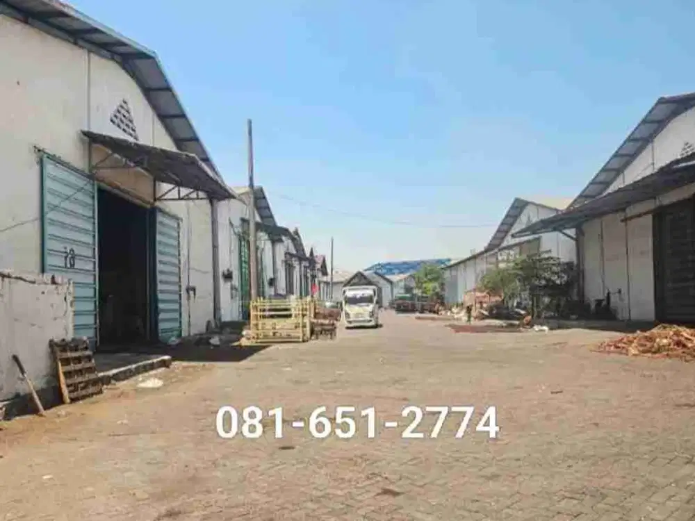 Gudang di Margomulyo Surabaya