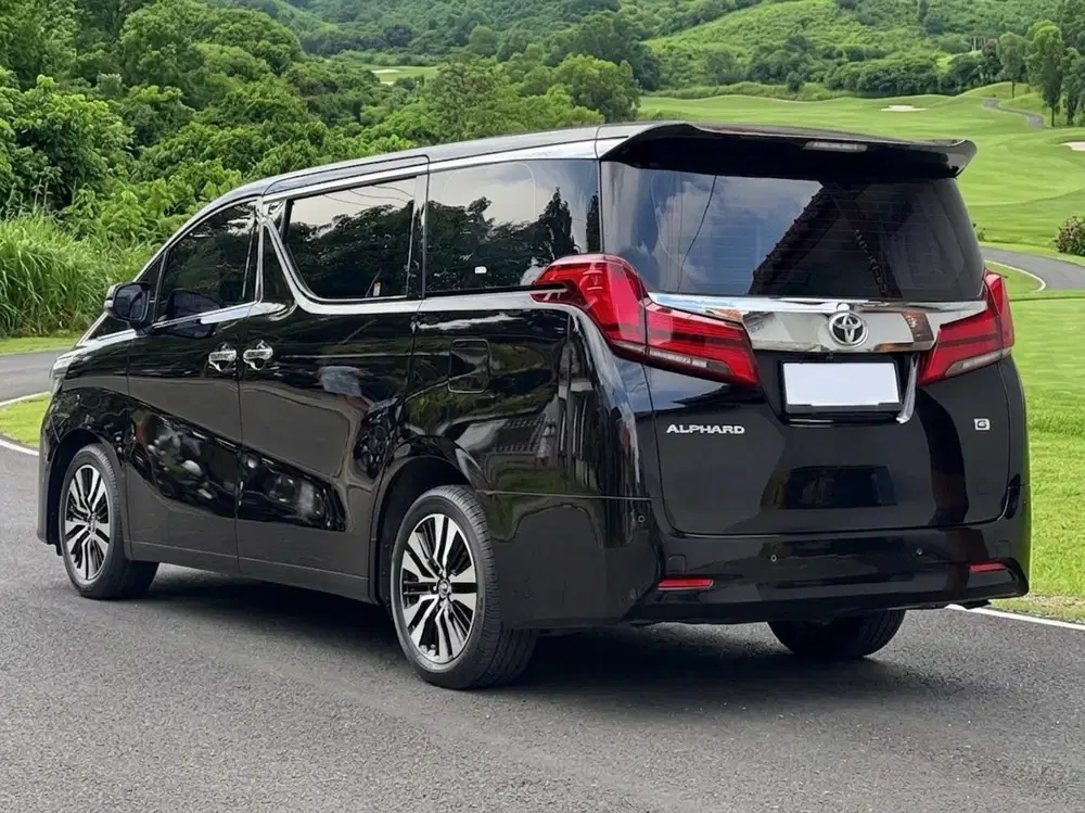 Toyota Alphard G ATPM At 2023 km +/- 10.000